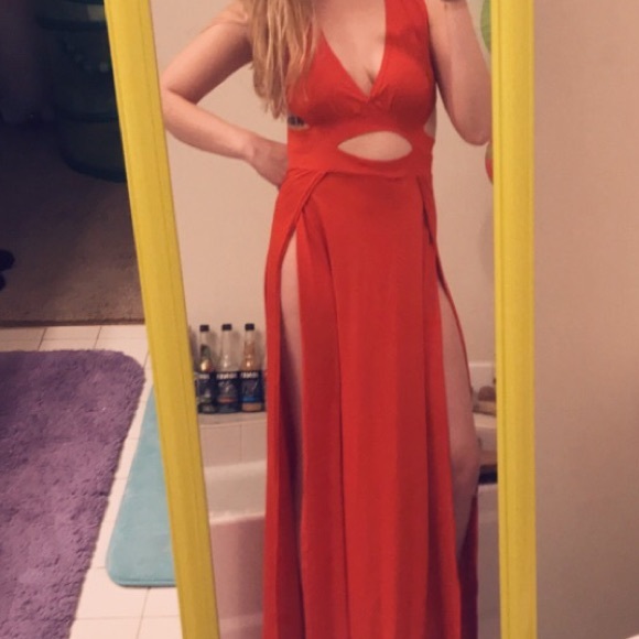 Greek Goddess Dress🤤 - Picture 3 of 8